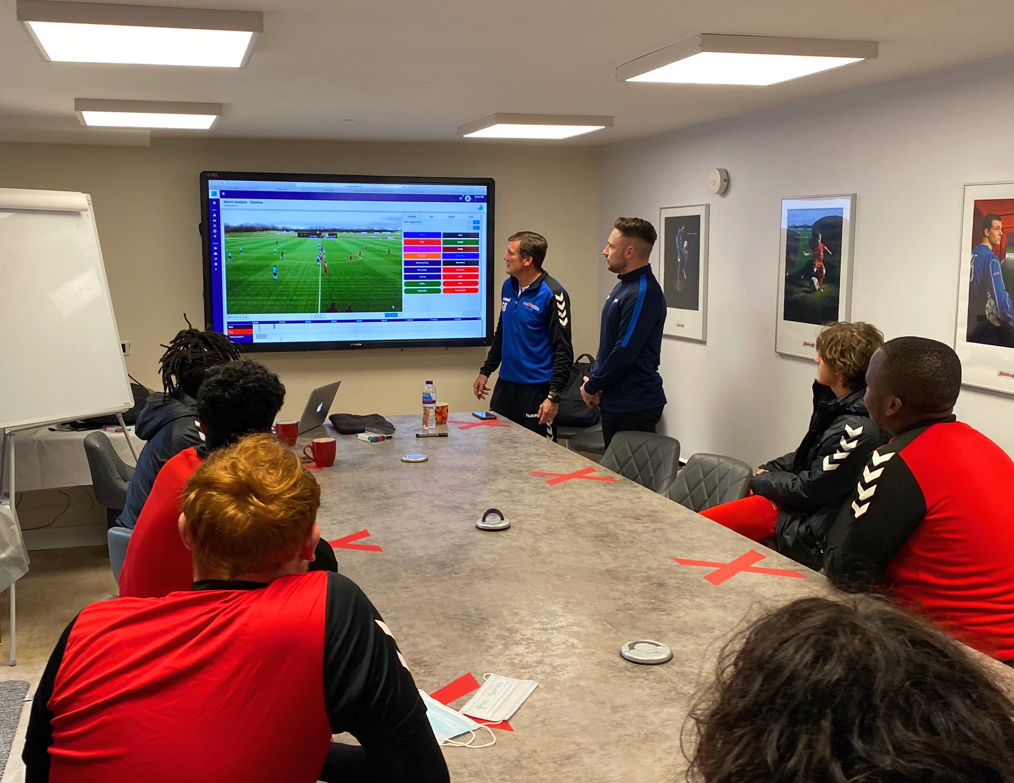 First Team Analyst v Academy Analyst [Football]